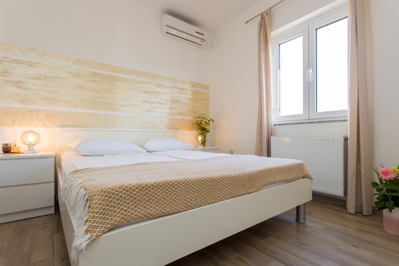 Apartments And Rooms Kod Keti マリンスカ エクステリア 写真